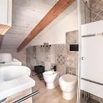 Casa Antonella Al Centro Di Apartman Càbras