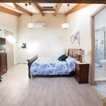 Casa Antonella Al Centro Di * Càbras